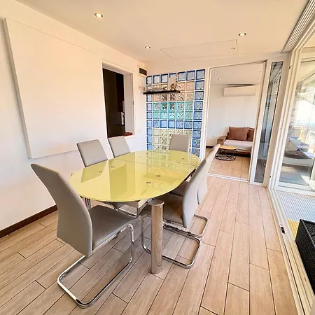 شقة Sea View With Terrace&parking *