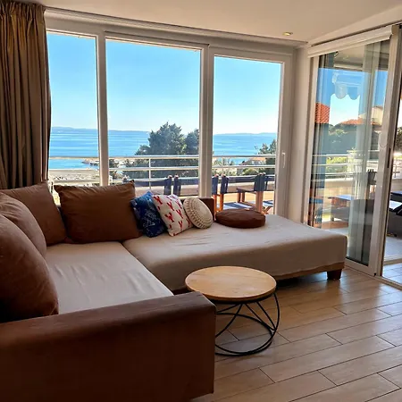 Sea View With Terrace&parking شقة سبليت