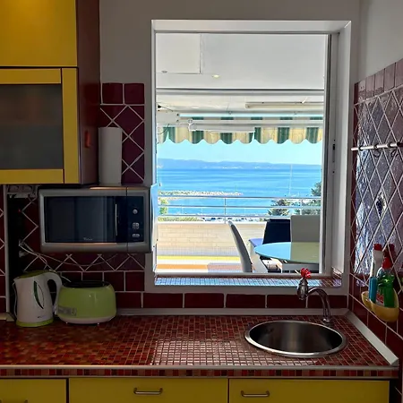Sea View With Terrace&parking * سبليت