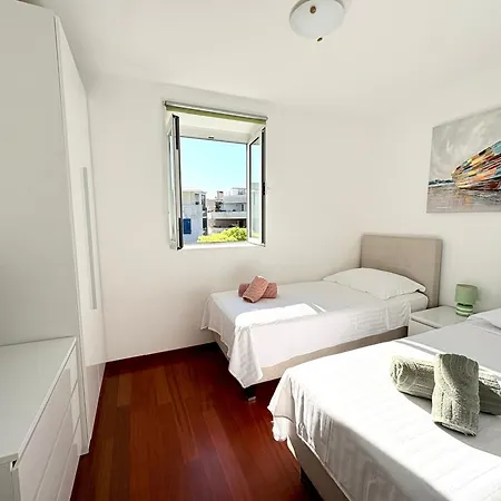 شقة Sea View With Terrace&parking *